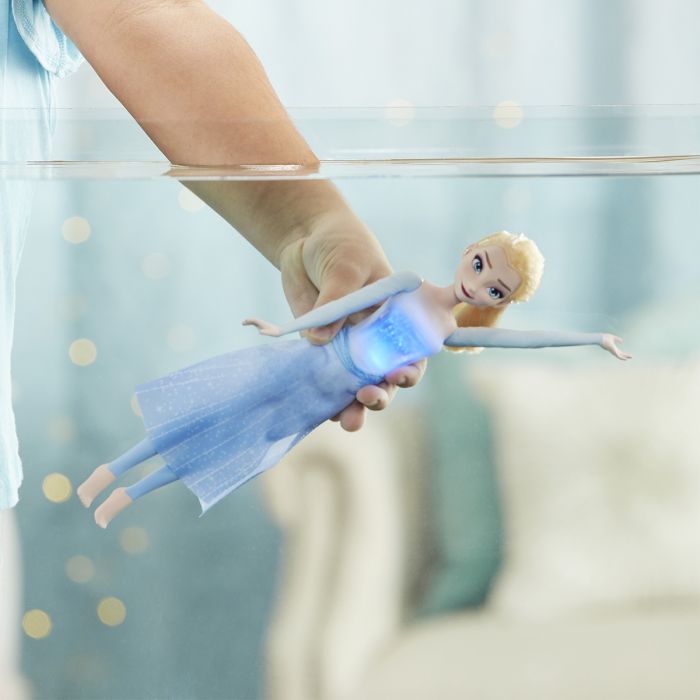 DISNEY FROZEN 2 SPLASH AND SPARKLE VESILEIKKI ELSA -NUKKE 28 CM
