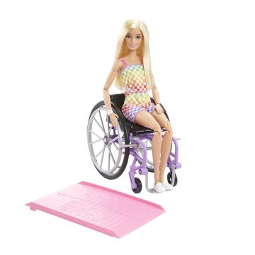 BARBIE NUKKE PYÖRÄTUOLISSA HJT13