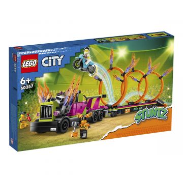 LEGO CITY STUNTZ 60357 STUNTTIAUTO JA TULIRENGASHAASTE