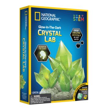 NATIONAL GEOGRAPHIC PIMEÄSSÄ HOHTAVA KRISTALLI-LABORATORIO