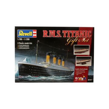 REVELL GIFT SET TITANIC